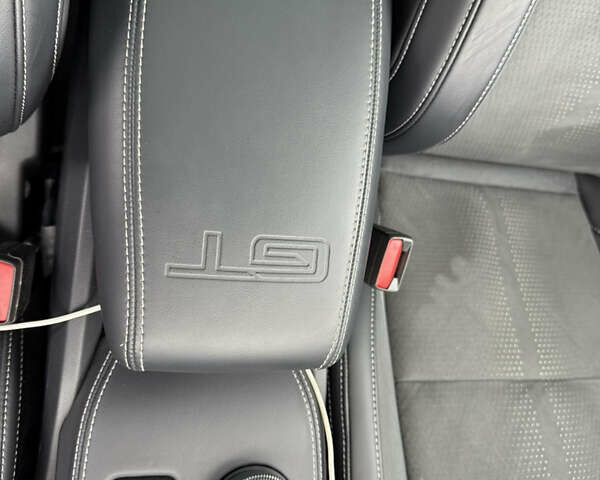 Серый Форд Mustang Mach-E, объемом двигателя 0 л и пробегом 30 тыс. км за 34300 $, фото 26 на Automoto.ua