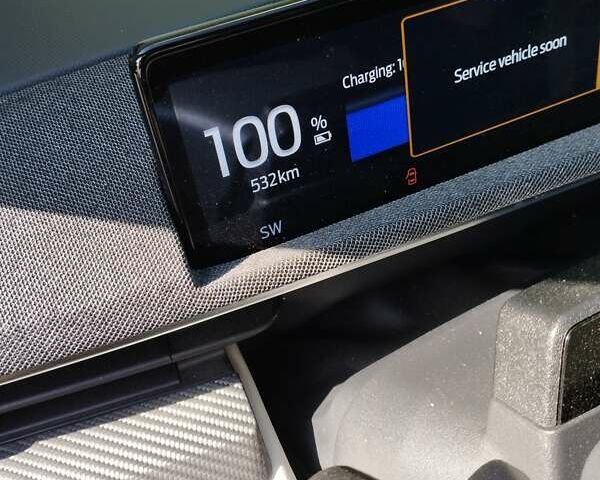 Серый Форд Mustang Mach-E, объемом двигателя 0 л и пробегом 29 тыс. км за 28500 $, фото 17 на Automoto.ua