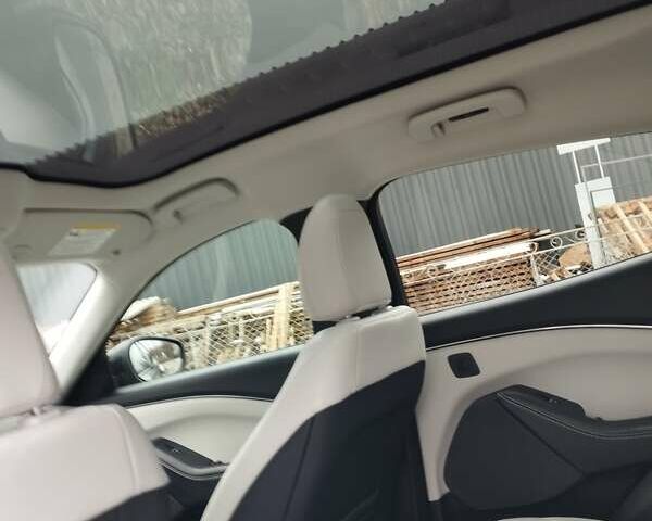 Серый Форд Mustang Mach-E, объемом двигателя 0 л и пробегом 29 тыс. км за 28500 $, фото 10 на Automoto.ua