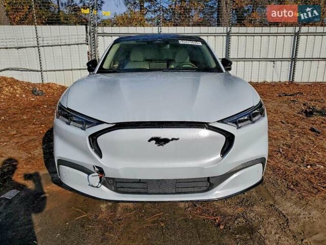 Серый Форд Mustang Mach-E, объемом двигателя 0 л и пробегом 18 тыс. км за 8000 $, фото 4 на Automoto.ua