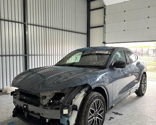 Серый Форд Mustang Mach-E, объемом двигателя 0 л и пробегом 8 тыс. км за 17000 $, фото 17 на Automoto.ua