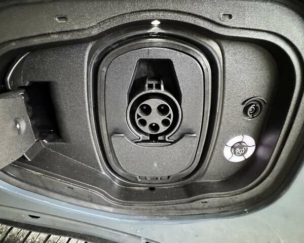 Серый Форд Mustang Mach-E, объемом двигателя 0 л и пробегом 8 тыс. км за 17000 $, фото 21 на Automoto.ua