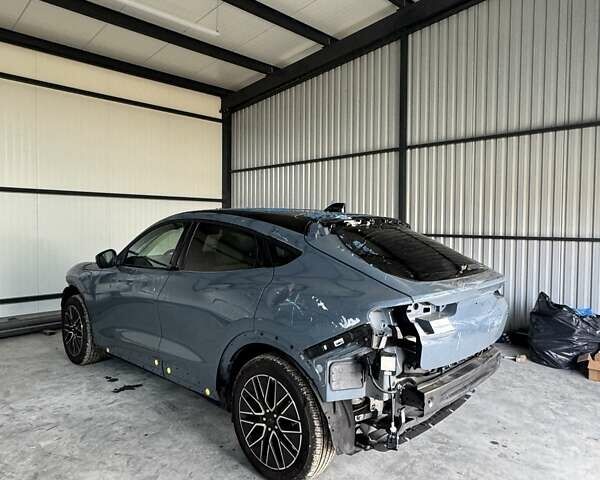 Серый Форд Mustang Mach-E, объемом двигателя 0 л и пробегом 8 тыс. км за 17000 $, фото 11 на Automoto.ua
