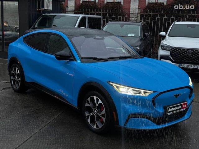 Синий Форд Mustang Mach-E, объемом двигателя 0 л и пробегом 15 тыс. км за 31890 $, фото 9 на Automoto.ua