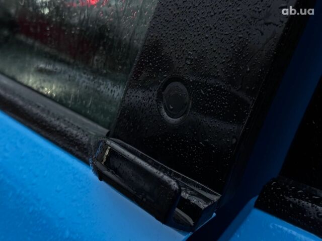 Синий Форд Mustang Mach-E, объемом двигателя 0 л и пробегом 15 тыс. км за 31890 $, фото 15 на Automoto.ua