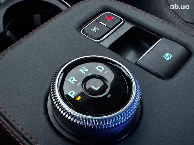 Синий Форд Mustang Mach-E, объемом двигателя 0 л и пробегом 15 тыс. км за 31890 $, фото 24 на Automoto.ua