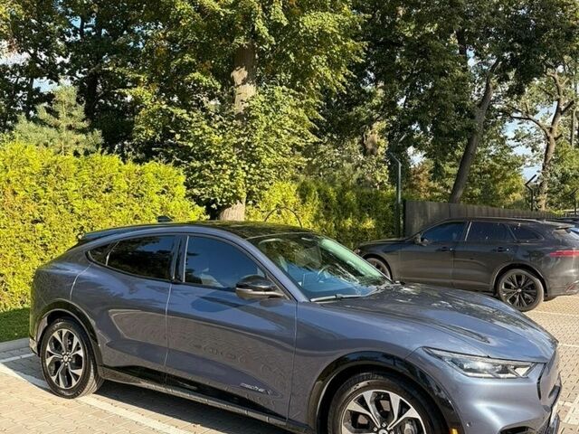 Синий Форд Mustang Mach-E, объемом двигателя 0 л и пробегом 80 тыс. км за 23900 $, фото 1 на Automoto.ua