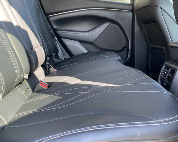 Синий Форд Mustang Mach-E, объемом двигателя 0 л и пробегом 102 тыс. км за 22900 $, фото 30 на Automoto.ua