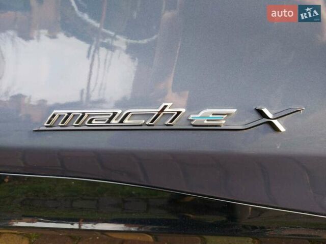 Синий Форд Mustang Mach-E, объемом двигателя 0 л и пробегом 107 тыс. км за 21600 $, фото 28 на Automoto.ua