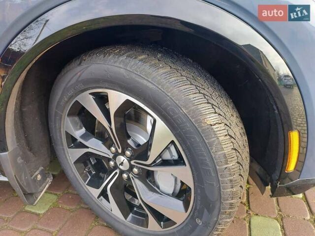 Синий Форд Mustang Mach-E, объемом двигателя 0 л и пробегом 107 тыс. км за 21600 $, фото 31 на Automoto.ua