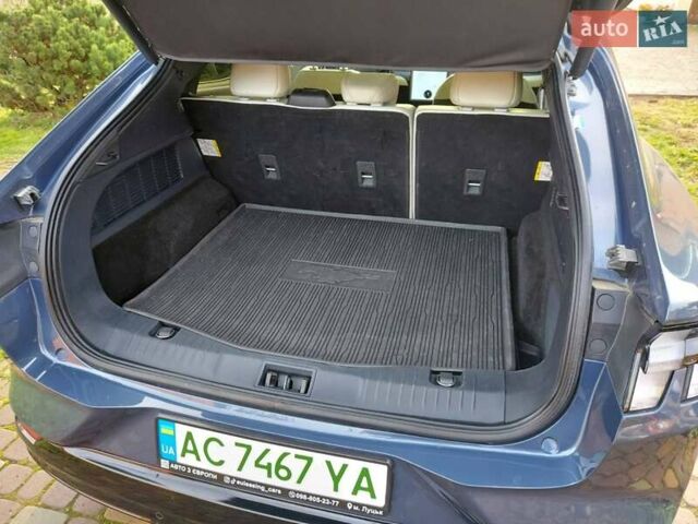 Синий Форд Mustang Mach-E, объемом двигателя 0 л и пробегом 107 тыс. км за 21600 $, фото 9 на Automoto.ua