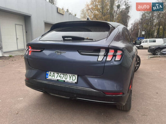 Синий Форд Mustang Mach-E, объемом двигателя 0 л и пробегом 50 тыс. км за 31500 $, фото 14 на Automoto.ua