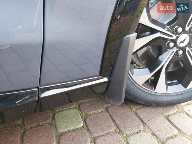 Синий Форд Mustang Mach-E, объемом двигателя 0 л и пробегом 107 тыс. км за 21600 $, фото 23 на Automoto.ua