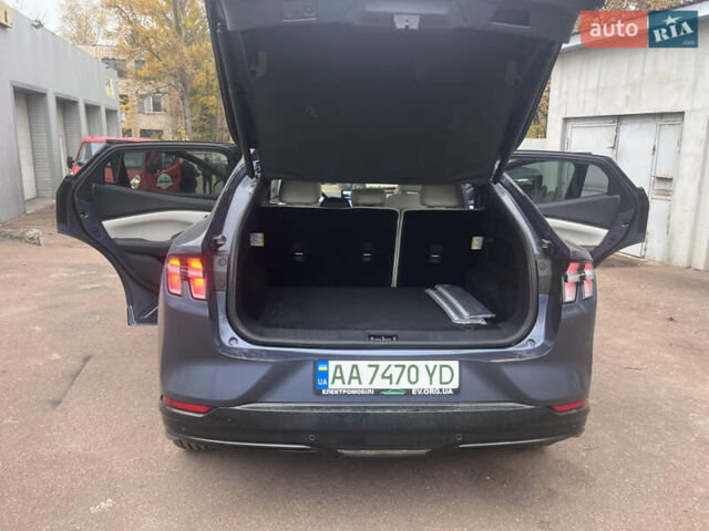 Синий Форд Mustang Mach-E, объемом двигателя 0 л и пробегом 50 тыс. км за 31500 $, фото 27 на Automoto.ua