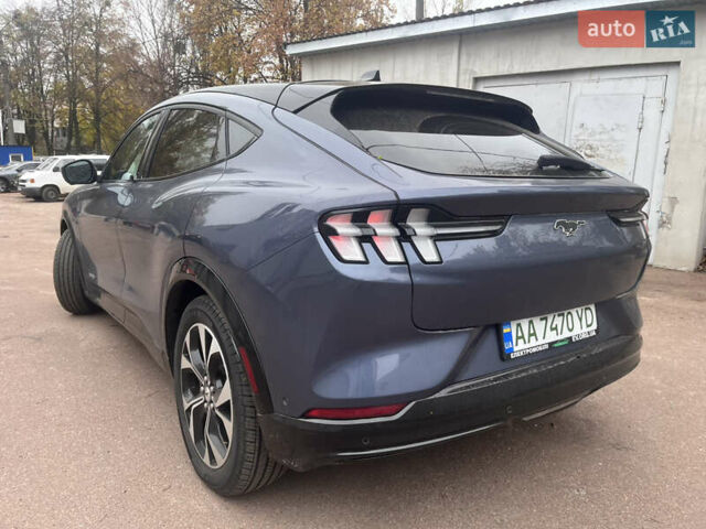 Синий Форд Mustang Mach-E, объемом двигателя 0 л и пробегом 50 тыс. км за 31500 $, фото 16 на Automoto.ua