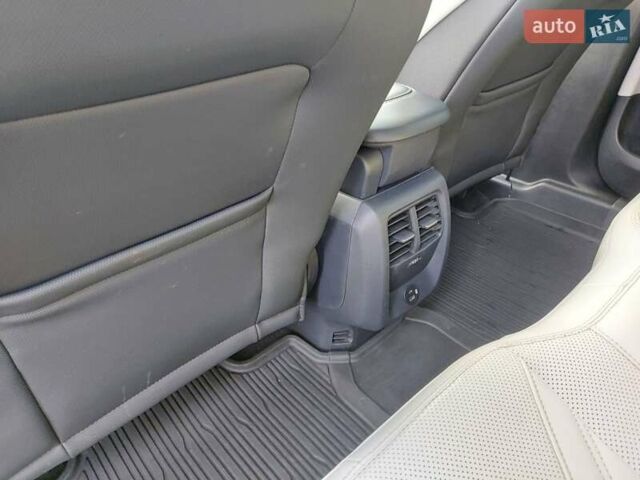 Синий Форд Mustang Mach-E, объемом двигателя 0 л и пробегом 107 тыс. км за 21600 $, фото 20 на Automoto.ua