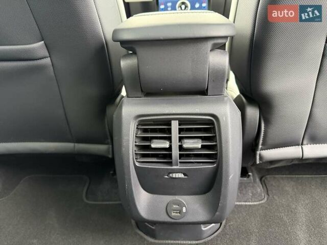 Синий Форд Mustang Mach-E, объемом двигателя 0 л и пробегом 37 тыс. км за 25200 $, фото 90 на Automoto.ua