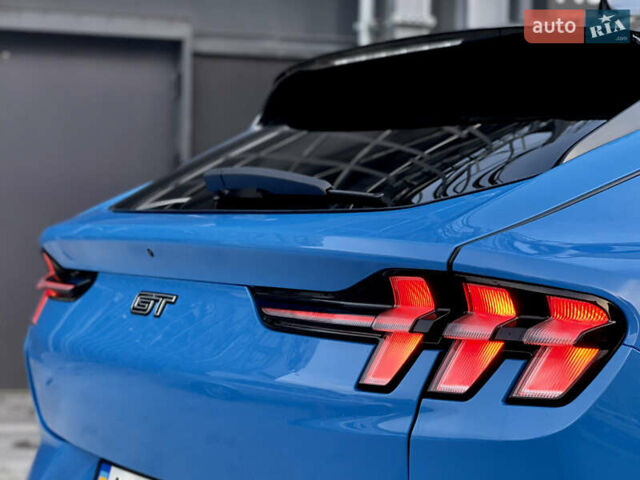 Синий Форд Mustang Mach-E, объемом двигателя 0 л и пробегом 61 тыс. км за 33000 $, фото 12 на Automoto.ua