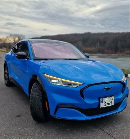 Синій Форд Mustang Mach-E, об'ємом двигуна 0 л та пробігом 23 тис. км за 42450 $, фото 3 на Automoto.ua