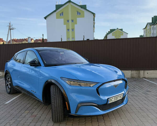 Синий Форд Mustang Mach-E, объемом двигателя 0 л и пробегом 30 тыс. км за 28500 $, фото 14 на Automoto.ua