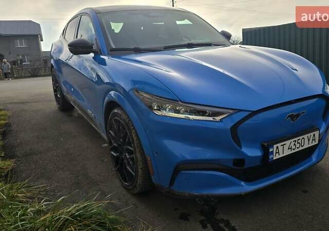 Синій Форд Mustang Mach-E, об'ємом двигуна 0 л та пробігом 57 тис. км за 29999 $, фото 3 на Automoto.ua