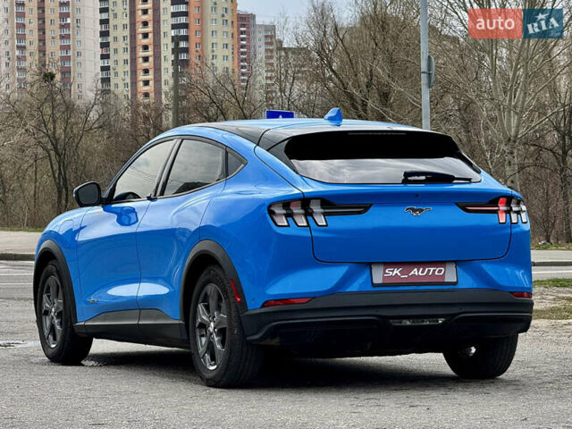 Синий Форд Mustang Mach-E, объемом двигателя 0 л и пробегом 19 тыс. км за 25300 $, фото 12 на Automoto.ua