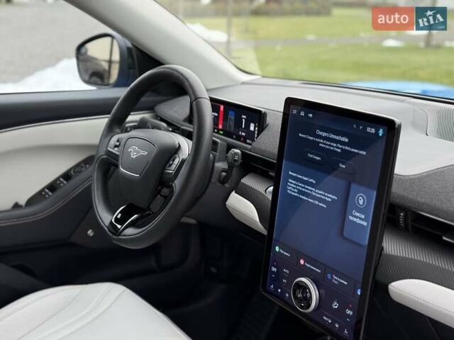 Синий Форд Mustang Mach-E, объемом двигателя 0 л и пробегом 37 тыс. км за 25200 $, фото 93 на Automoto.ua