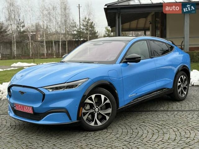Синий Форд Mustang Mach-E, объемом двигателя 0 л и пробегом 37 тыс. км за 25200 $, фото 56 на Automoto.ua