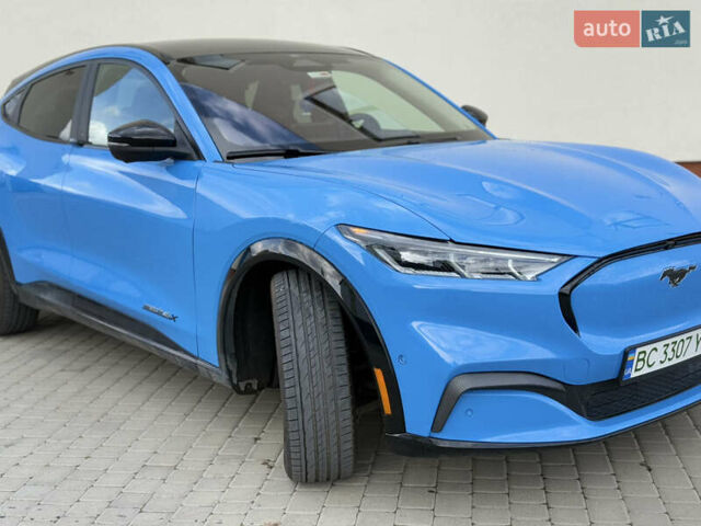 Синий Форд Mustang Mach-E, объемом двигателя 0 л и пробегом 30 тыс. км за 28500 $, фото 32 на Automoto.ua