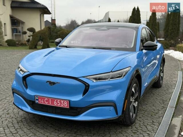Синий Форд Mustang Mach-E, объемом двигателя 0 л и пробегом 37 тыс. км за 25200 $, фото 8 на Automoto.ua