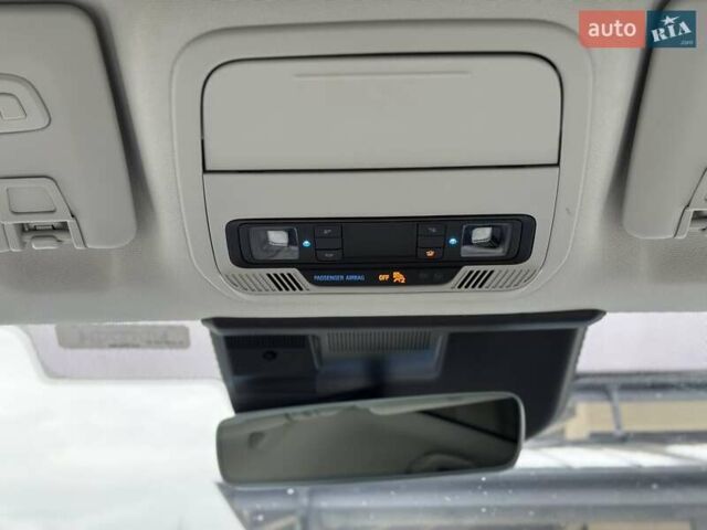 Синий Форд Mustang Mach-E, объемом двигателя 0 л и пробегом 37 тыс. км за 25200 $, фото 114 на Automoto.ua