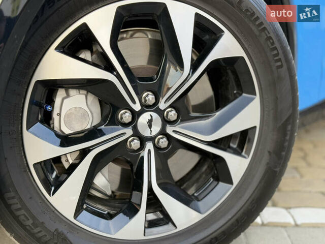 Синий Форд Mustang Mach-E, объемом двигателя 0 л и пробегом 30 тыс. км за 28500 $, фото 3 на Automoto.ua