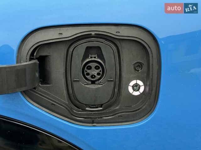 Синий Форд Mustang Mach-E, объемом двигателя 0 л и пробегом 37 тыс. км за 25200 $, фото 39 на Automoto.ua