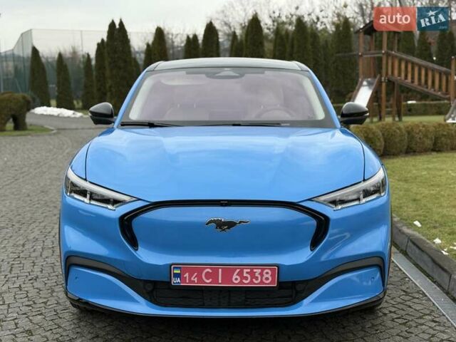 Синий Форд Mustang Mach-E, объемом двигателя 0 л и пробегом 37 тыс. км за 25200 $, фото 6 на Automoto.ua