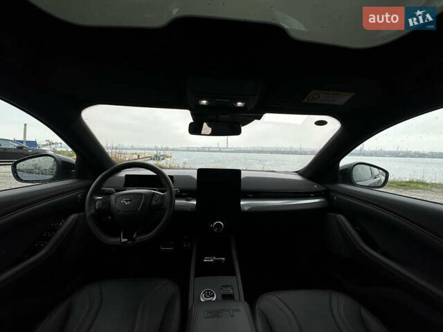 Синий Форд Mustang Mach-E, объемом двигателя 0 л и пробегом 8 тыс. км за 34950 $, фото 14 на Automoto.ua