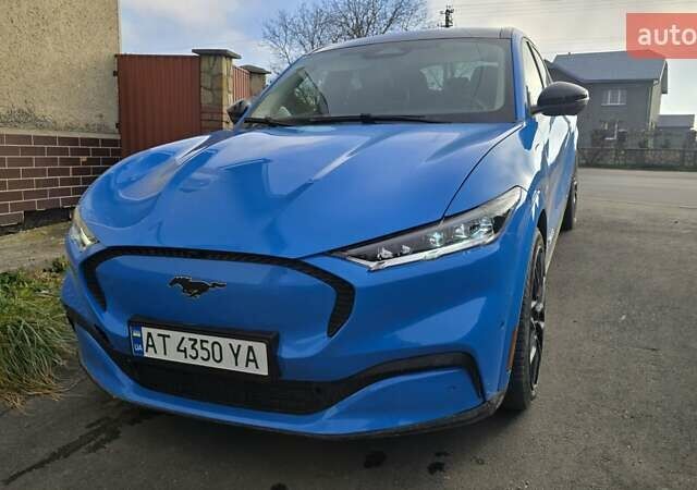 Синій Форд Mustang Mach-E, об'ємом двигуна 0 л та пробігом 57 тис. км за 29999 $, фото 2 на Automoto.ua