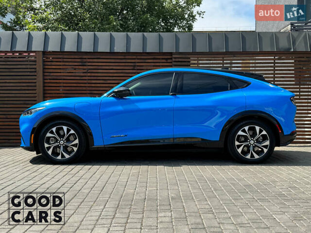 Синий Форд Mustang Mach-E, объемом двигателя 0 л и пробегом 14 тыс. км за 30500 $, фото 3 на Automoto.ua