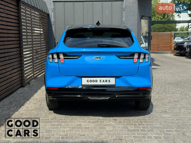 Синий Форд Mustang Mach-E, объемом двигателя 0 л и пробегом 14 тыс. км за 30500 $, фото 5 на Automoto.ua