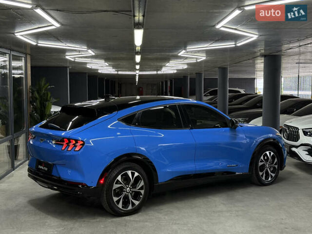 Синий Форд Mustang Mach-E, объемом двигателя 0 л и пробегом 12 тыс. км за 29500 $, фото 12 на Automoto.ua