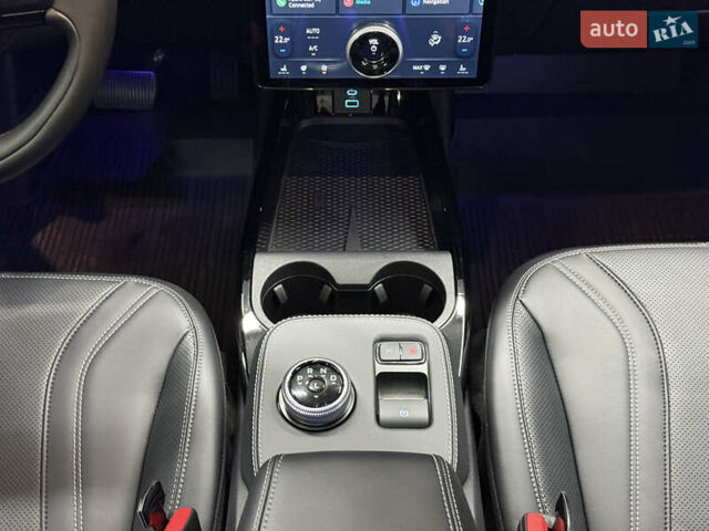 Синий Форд Mustang Mach-E, объемом двигателя 0 л и пробегом 12 тыс. км за 29500 $, фото 25 на Automoto.ua