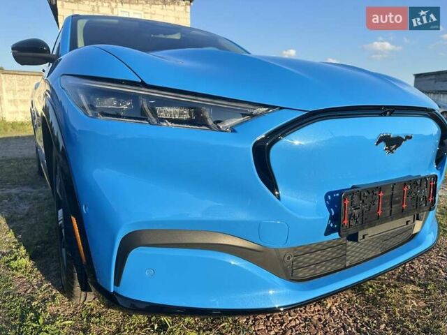 Синий Форд Mustang Mach-E, объемом двигателя 0 л и пробегом 90 тыс. км за 24999 $, фото 14 на Automoto.ua
