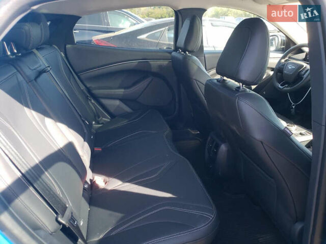 Форд Mustang Mach-E 2023 в Луцке на Automoto.ua Синий Форд Mustang Mach-E, объемом двигателя 0 л и пробегом 12 тыс. км за 25100 $, фото 7 на Automoto.ua