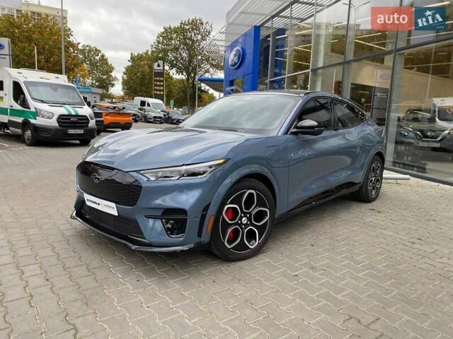 Форд Mustang Mach-E 2023 в Одессе на Automoto.ua Синий Форд Mustang Mach-E, объемом двигателя 0 л и пробегом 22 тыс. км за 37199 $, фото 1 на Automoto.ua