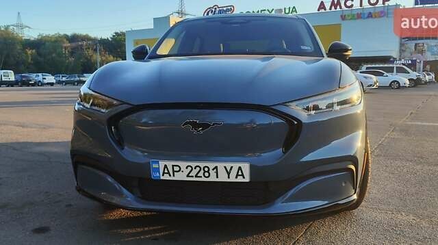 Синий Форд Mustang Mach-E, объемом двигателя 0 л и пробегом 25 тыс. км за 29900 $, фото 1 на Automoto.ua