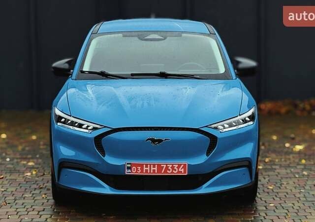 Синий Форд Mustang Mach-E, объемом двигателя 0 л и пробегом 20 тыс. км за 23900 $, фото 2 на Automoto.ua