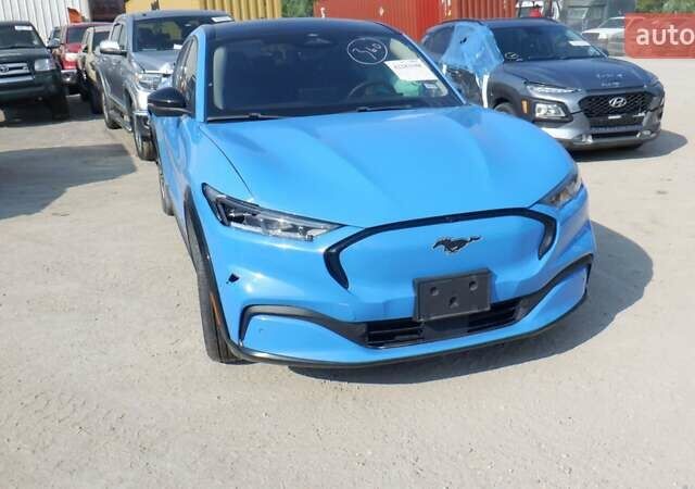 Синий Форд Mustang Mach-E, объемом двигателя 0 л и пробегом 31 тыс. км за 18500 $, фото 2 на Automoto.ua