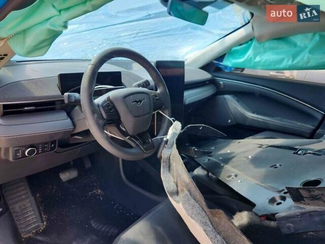 Синий Форд Mustang Mach-E, объемом двигателя 0 л и пробегом 18 тыс. км за 17500 $, фото 12 на Automoto.ua