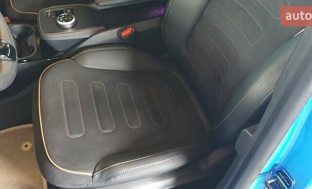 Синий Форд Mustang Mach-E, объемом двигателя 0 л и пробегом 20 тыс. км за 35500 $, фото 7 на Automoto.ua