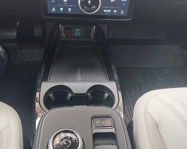 Синий Форд Mustang Mach-E, объемом двигателя 0 л и пробегом 30 тыс. км за 29500 $, фото 3 на Automoto.ua