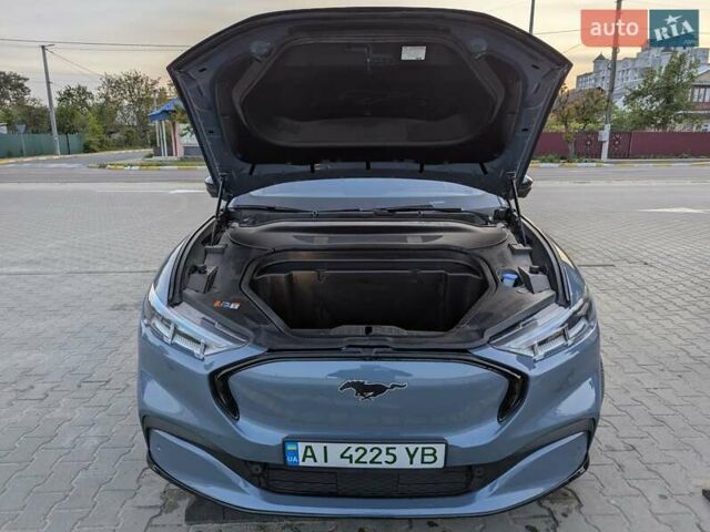 Синій Форд Mustang Mach-E, об'ємом двигуна 0 л та пробігом 12 тис. км за 28500 $, фото 5 на Automoto.ua